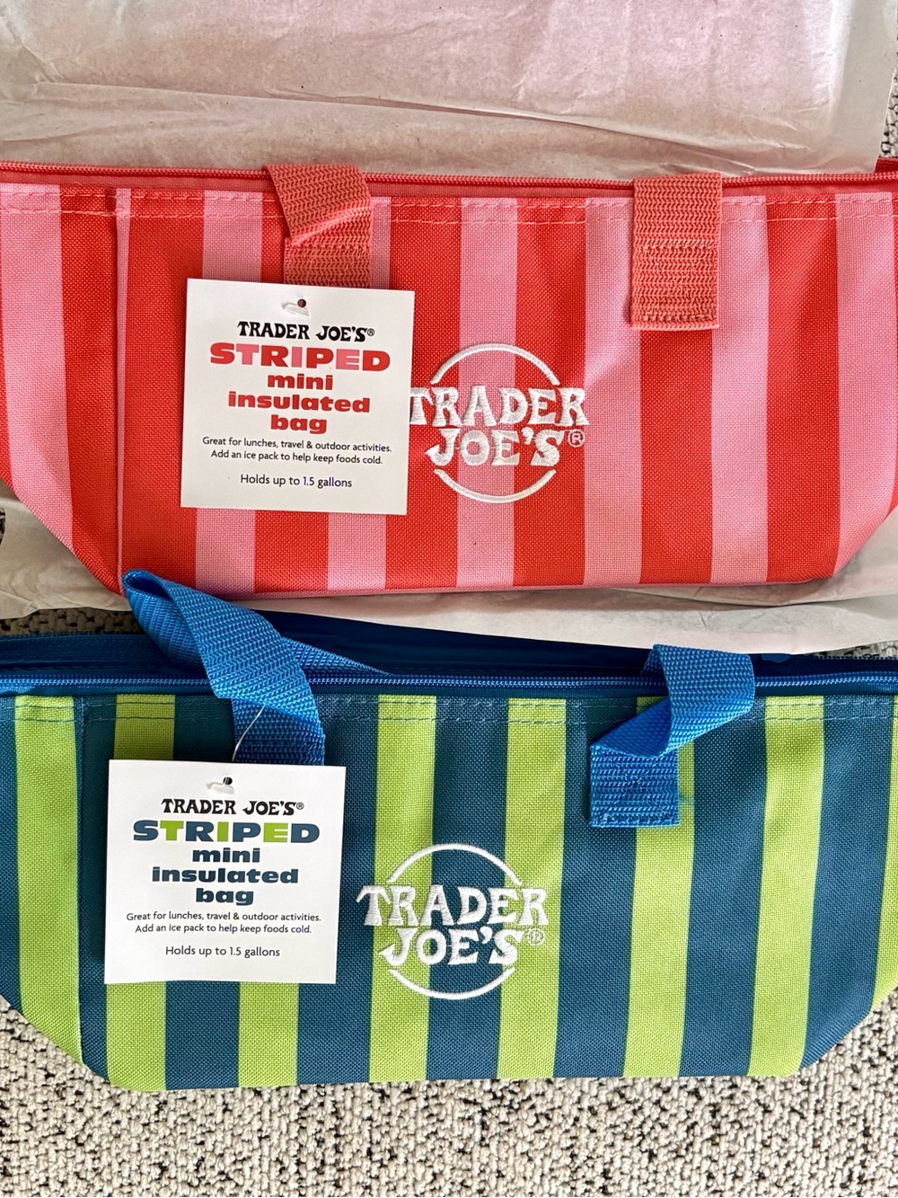 Set of 2 STRIPED TJ’s Trader Joe’s MINI Insulated Totes Limited SUMMER 2026 🩷💙 - Picture 2 of 6